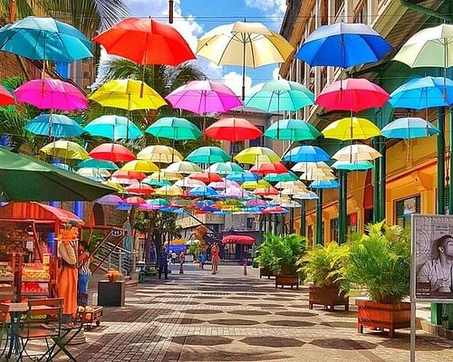 marché port louis ile maurice parasol couleurs