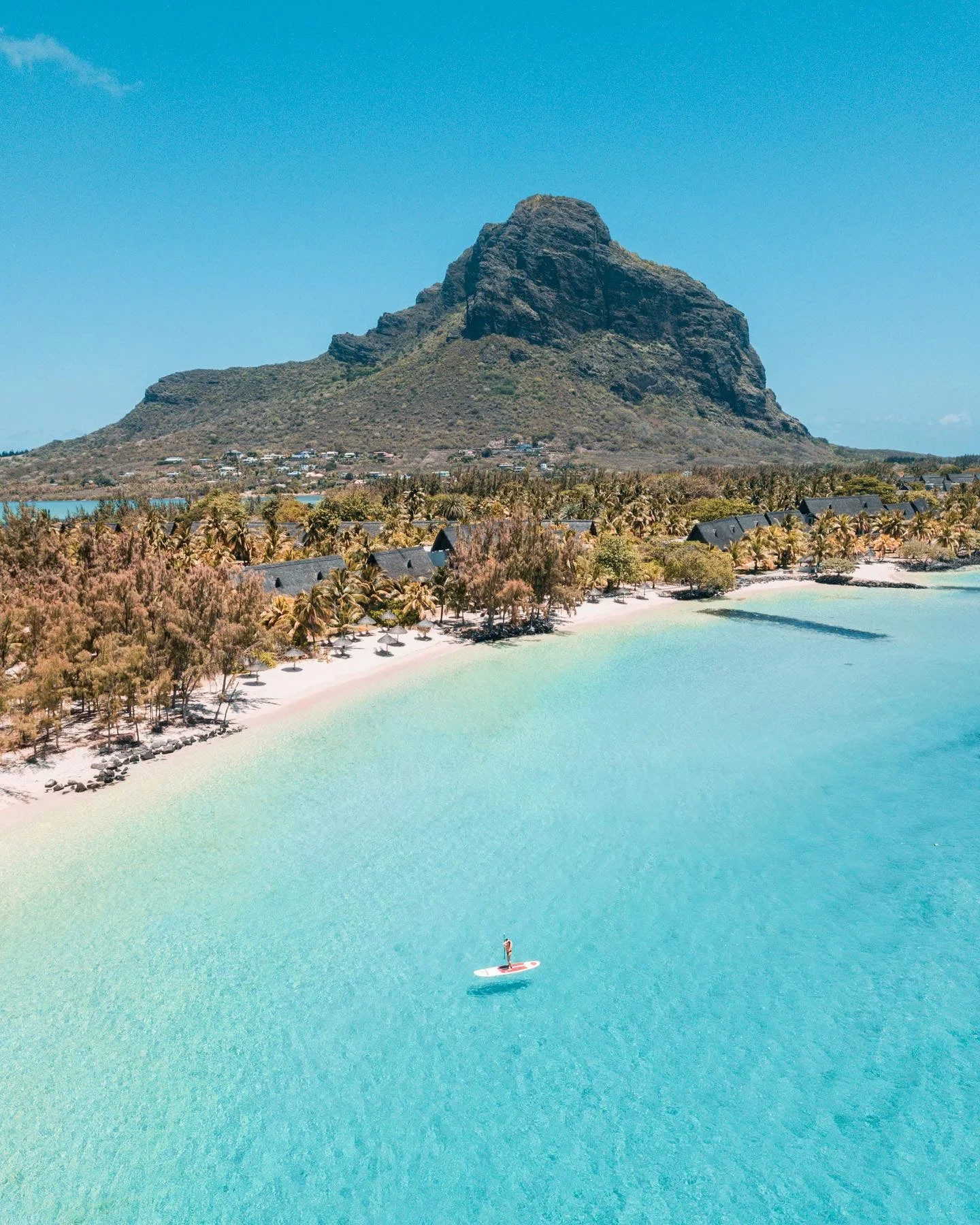 Paddle dans les eaux turquoises de l'ile maurice