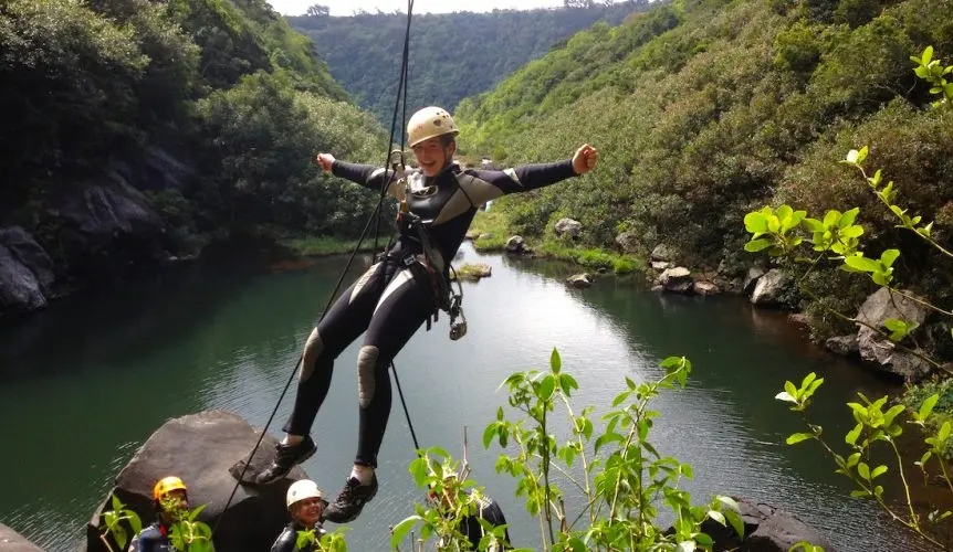 Initiation au canyoning aux 7 cascades ile maurice