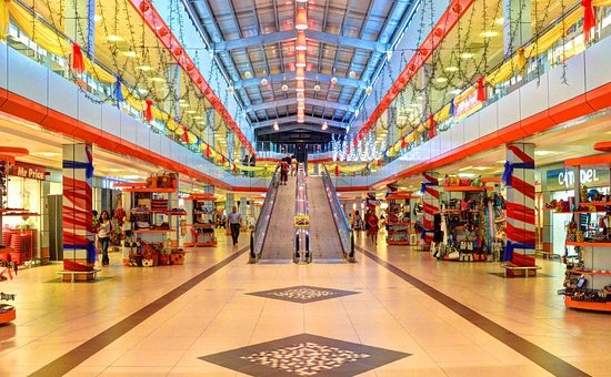 - Supermarché à l’Île Maurice : les 10 meilleures enseignes en 2026 Les 10 meilleurs supermarchés à l’île Maurice