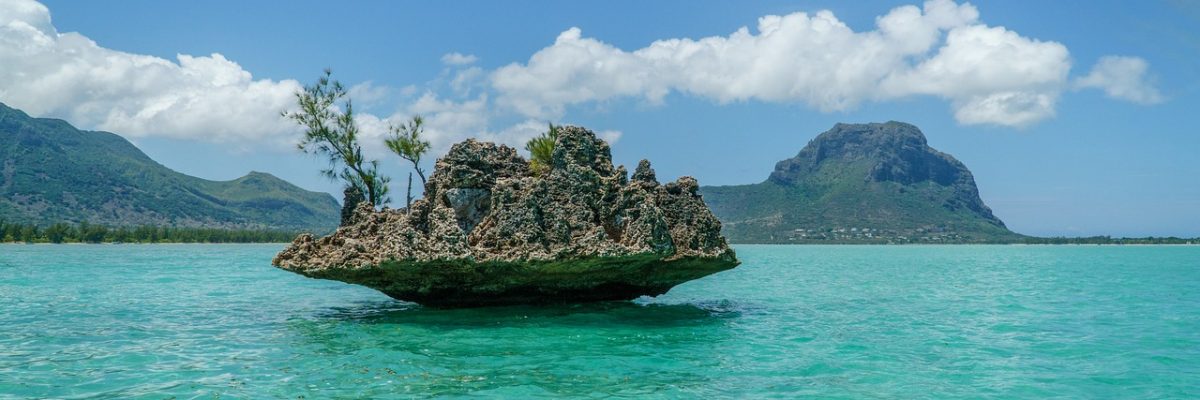 mauritius, crystal rock, sea